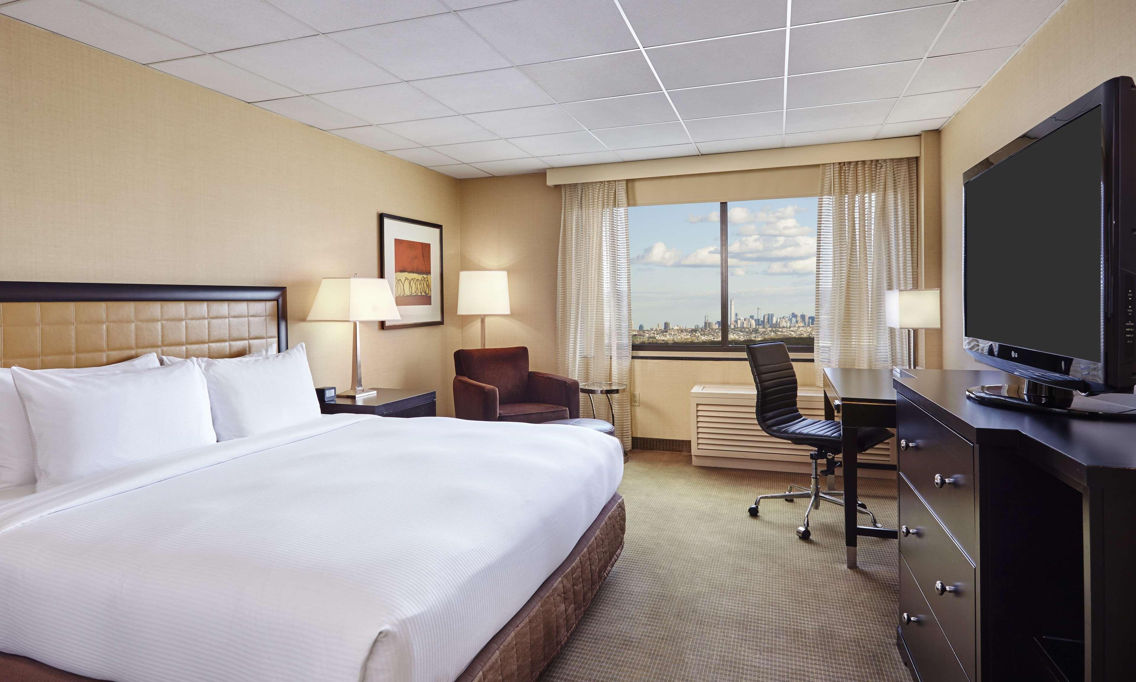 Hilton Hasbrouck Heights-Meadowlands Hotel Bagian luar foto
