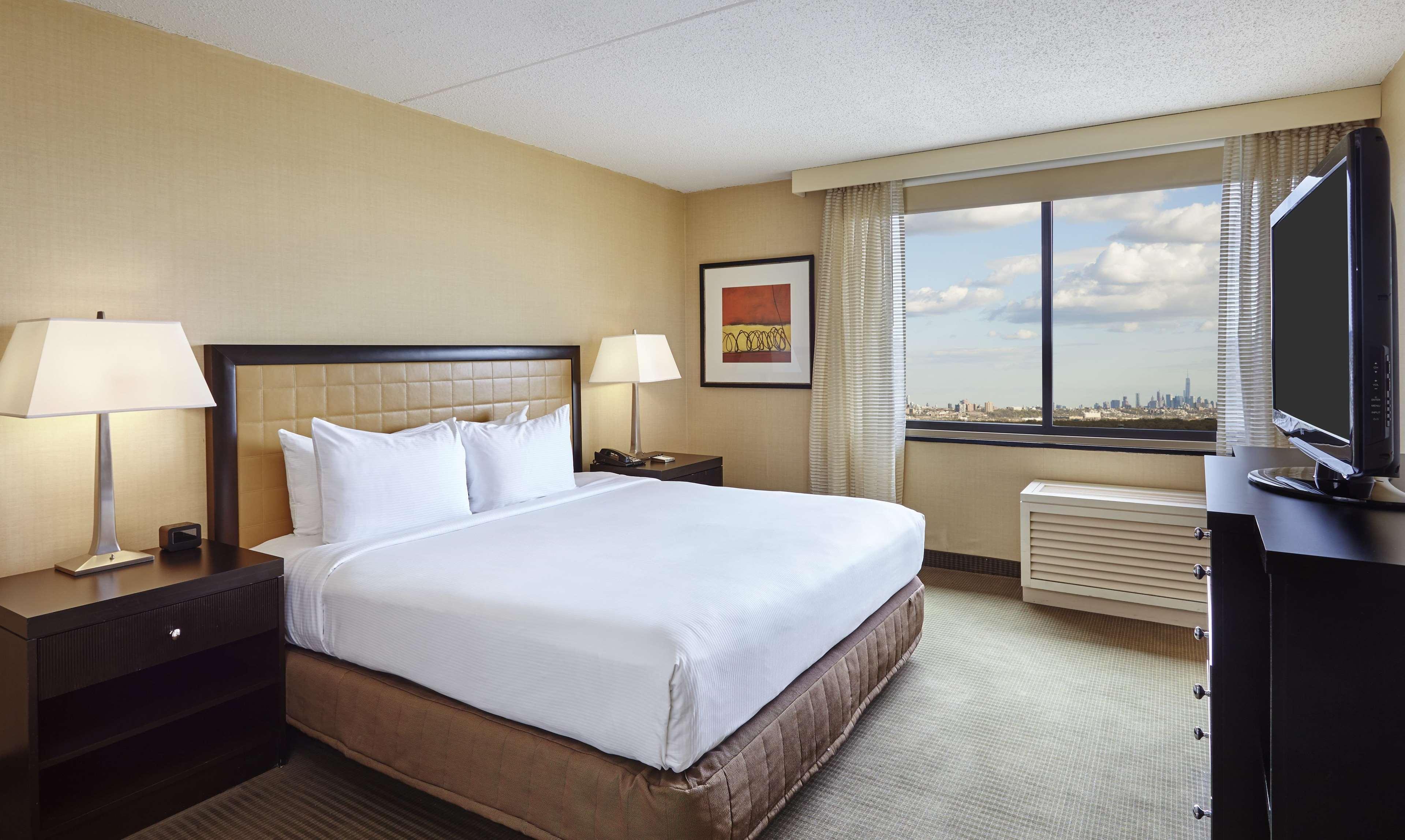 Hilton Hasbrouck Heights-Meadowlands Hotel Bagian luar foto