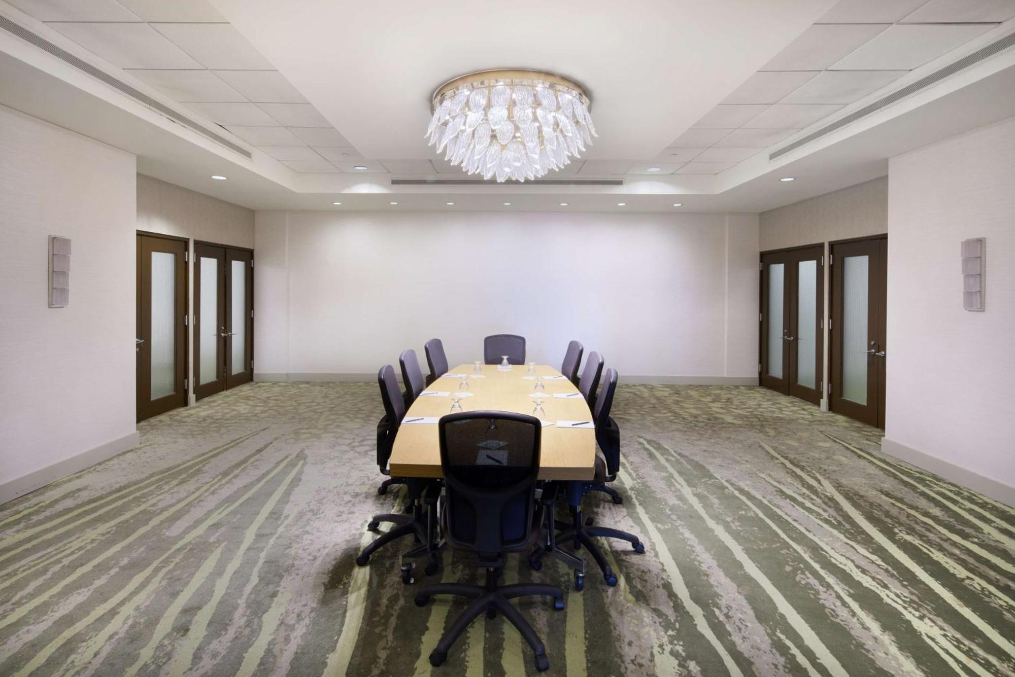 Hilton Hasbrouck Heights-Meadowlands Hotel Bagian luar foto